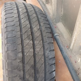 Llantas Mercedes Vito (4 unidades)