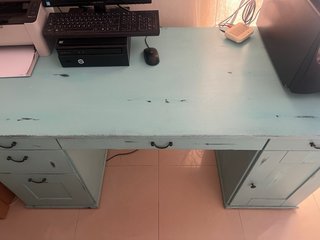 Escritorio Ikea pintado azul