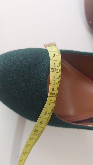 Zapatos de tacón verde con plataforma