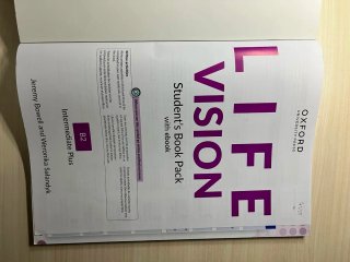 Life Vision Intermediate+ Students Book (Spain)