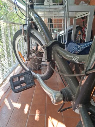 Bicicleta plegable Bomerang Urban color negra