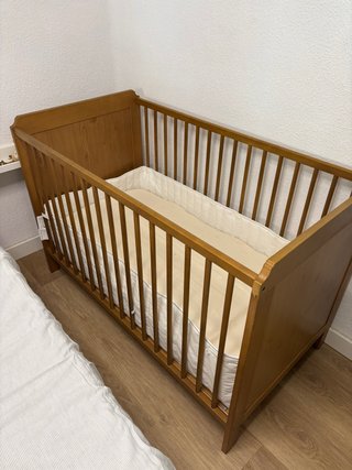 Cuna de madera Ikea