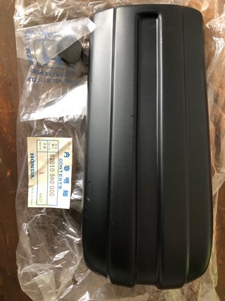 Honda Civic 80-81 Punta Parachoques