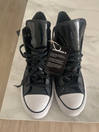 Zapatillas Converse Negras y Plateadas Brillo