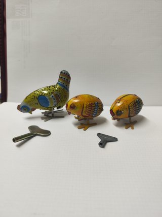 3 Giocattoli Latta Galline Carillon Anni '80