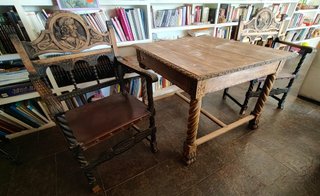 Conjunto Mesa y 2 Sillones Antiguos Madera y Cuero