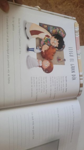 Mi Primera Comunión. Libro de recuerdo