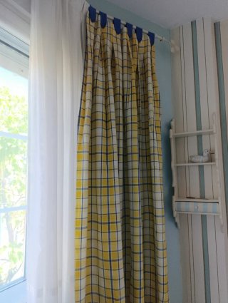 2 Cortinas de Tela a Cuadros