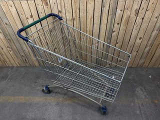 CARROS DE SUPERMERCADO GRANDES