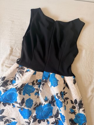 Vestido fiesta falda floral azul y negro