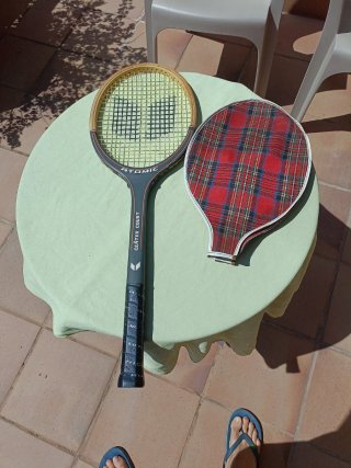 Raqueta Tenis Madera Vintage Atomic con funda
