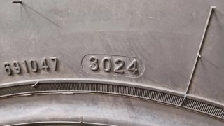 215/75 R16C 113/111R APLUS ASV909