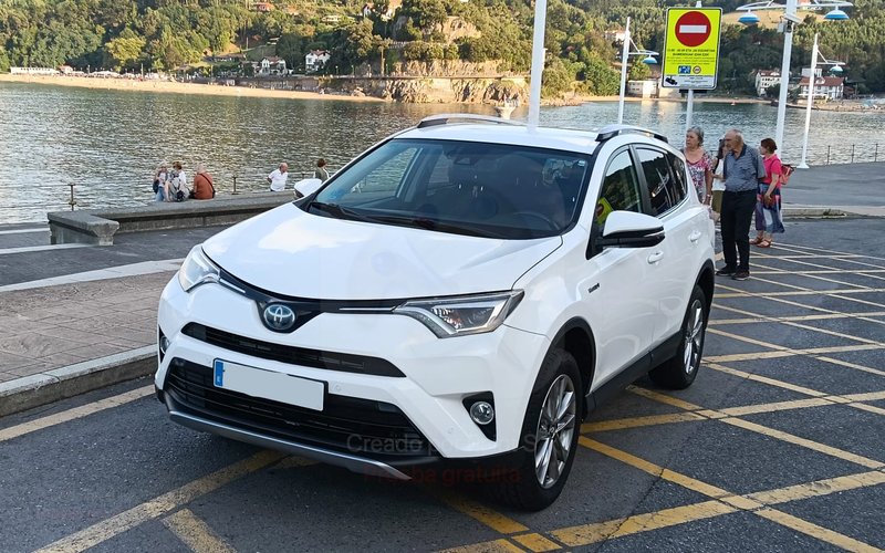 Toyota RAV4 Híbrido 4x4 2017 🟢 ECO + Gtía Oficial - foto 1