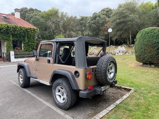 Jeep Wrangler Sport