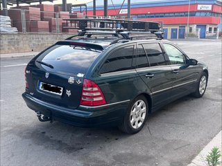 Mercedes-Benz Clase C 2006