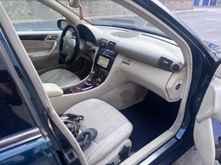 Mercedes-Benz Clase C 2006