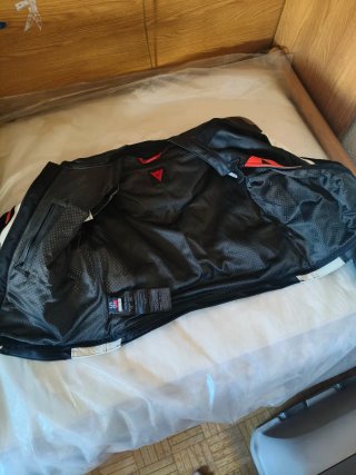 Mono de cuero Dainese 2 piezas