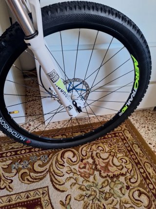 Bicicleta B'TWIN 560 COMO NUEVA