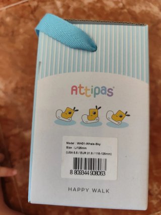 Attipas Rayas Ballena
