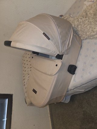 Carrito Bebé Kinderkraft Nea Beige