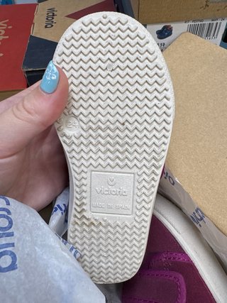Zapatos Victoria niña talla 24