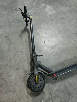 Patinete Xiaomi Esencial (Piezas)