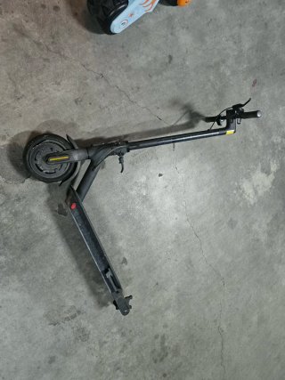 Patinete Xiaomi Esencial (Piezas)
