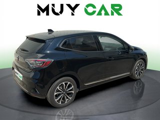 Renault Clio E-Tech 145 Techno 105 kW (143 CV)
