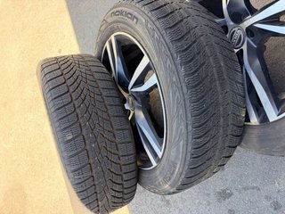 4 Llantas Volvo 19 Pulgadas con neumaticos