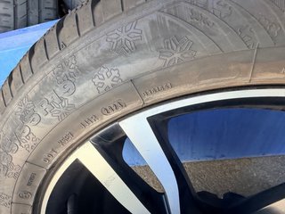 4 Llantas Volvo 19 Pulgadas con neumaticos