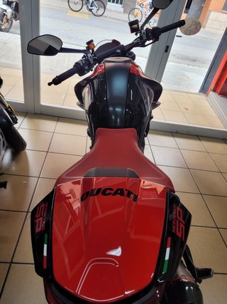 Ducati Monster 937 SP Negra/Roja