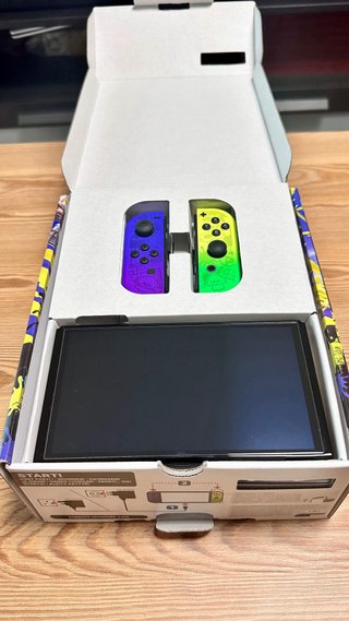 Nintendo Switch OLED Edizione limitata Splatoon 3