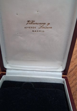Medalla y pin Instituto Nacional Prevision estuche