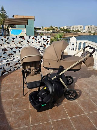 Carrito de bebé CARRELLO Ultra 6527 Floral Beige