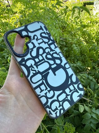 Funda Guess para IPhone 16