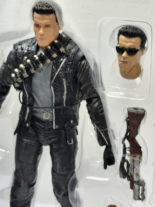 Action Figure Neca Terminator A Schwarzenegger