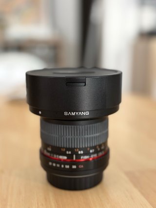 Samyang 8mm f/3.5 UMC Fisheye CS II Canon