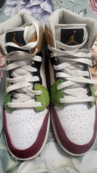Zapatillas Jordan Verdes y Blancas
