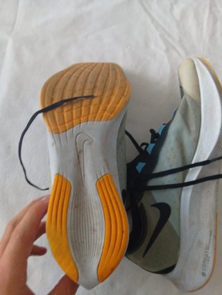 Scarpe Nike uomo grigie gialle corsa originali