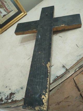Cristo de Hierro Dorado