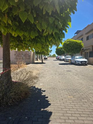 Terreno en Calle Guillermo Soto,696985911