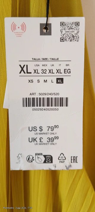 Vestido amarillo plisado