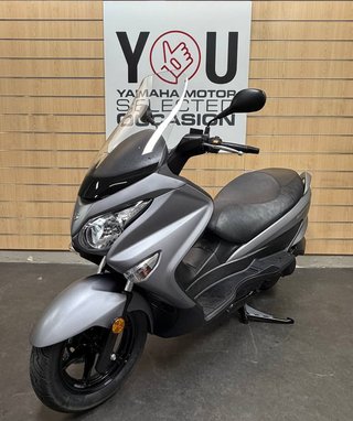 Suzuki Bugman 200 GRIS