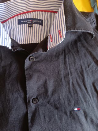 Camisa Tommy Hilfiger Negra