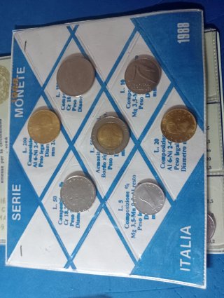 Divisionale Italia dal 1981 al 1989 senza argento