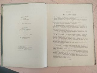 4 libros antiguos de enseñanza.