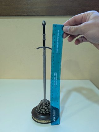 Miniatura Espada Rey Brujo ESDLA - United Cutlery