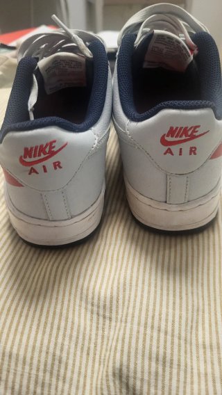 Zapatillas Nike Air Force 1 Rojas y Blancas