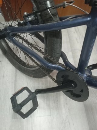 Bicicleta BMX azul