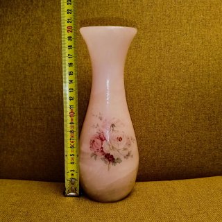 Jarrón de Alabastro con Flores